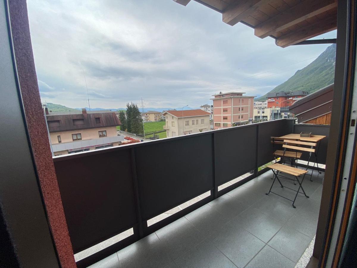 Appartamento Maison Faganello Loft Ponte nellʼAlpi Esterno foto